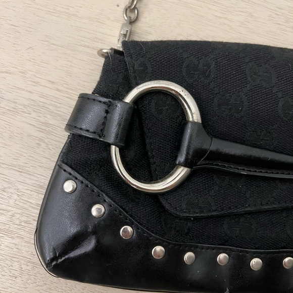 Gucci Black horsebit Leather Shoulder Bag with Silver Chain - Picture 4 of 12